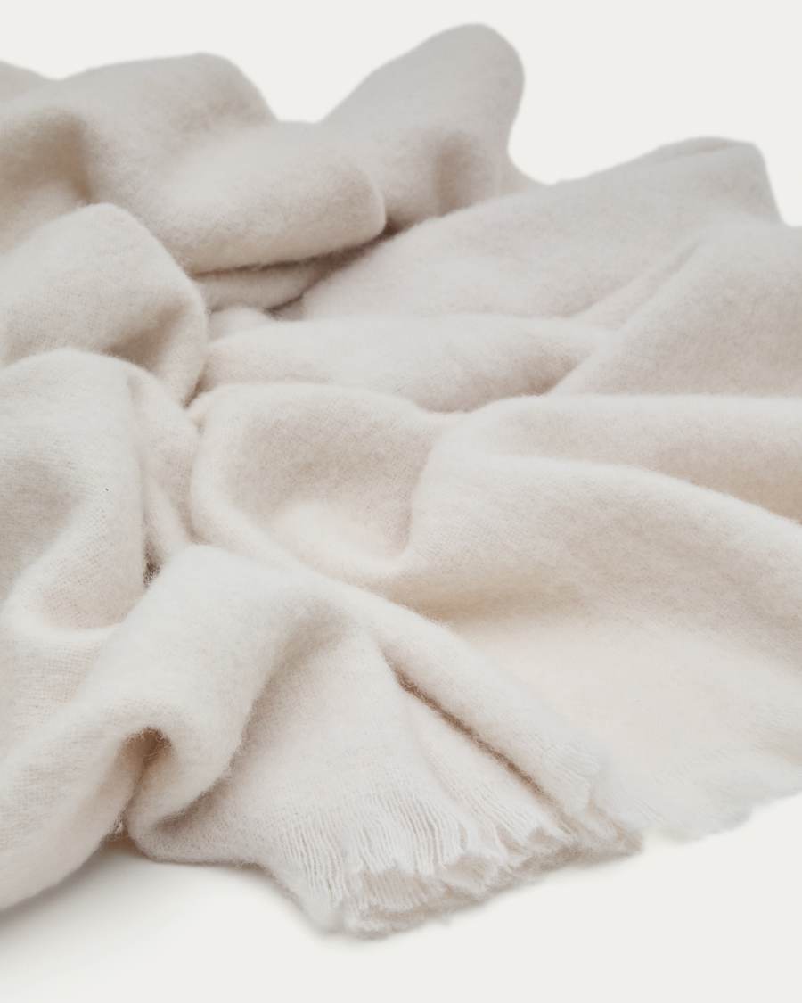 Hura blanket made of ecru wool with fringes 170 x 130 cm