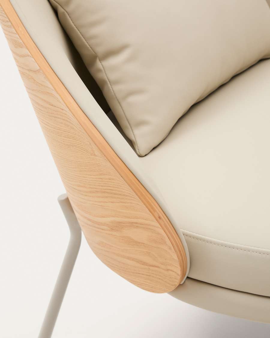 Eamy armchair in beige faux leather, ash veneer with natural finish and beige metal