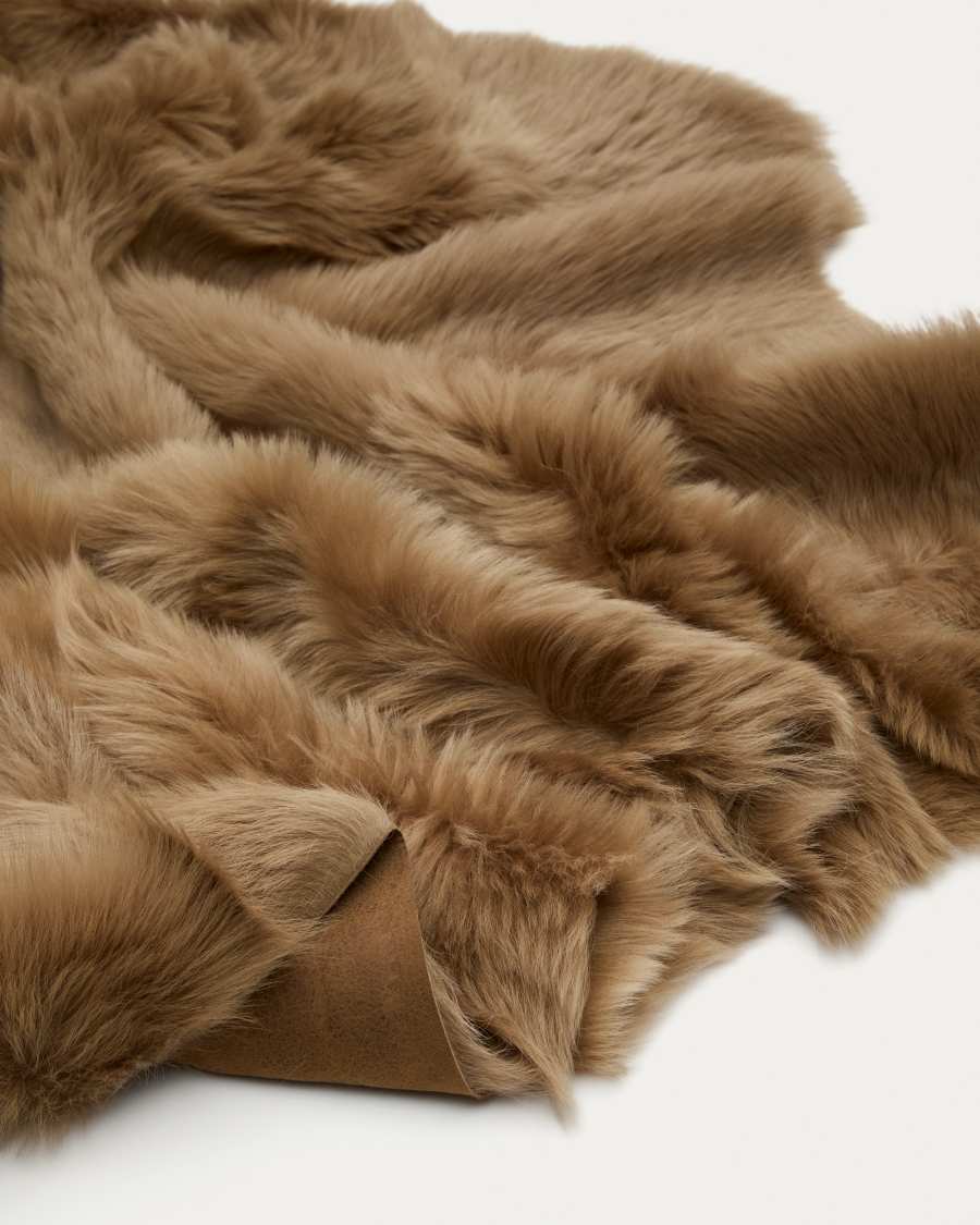 Couverture Katny en cuir marron 130 x 170 cm