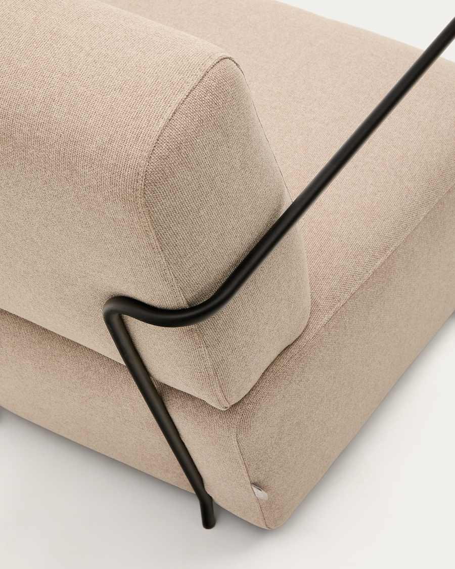 Gamer beige armchair with metal in a matte black painted finish