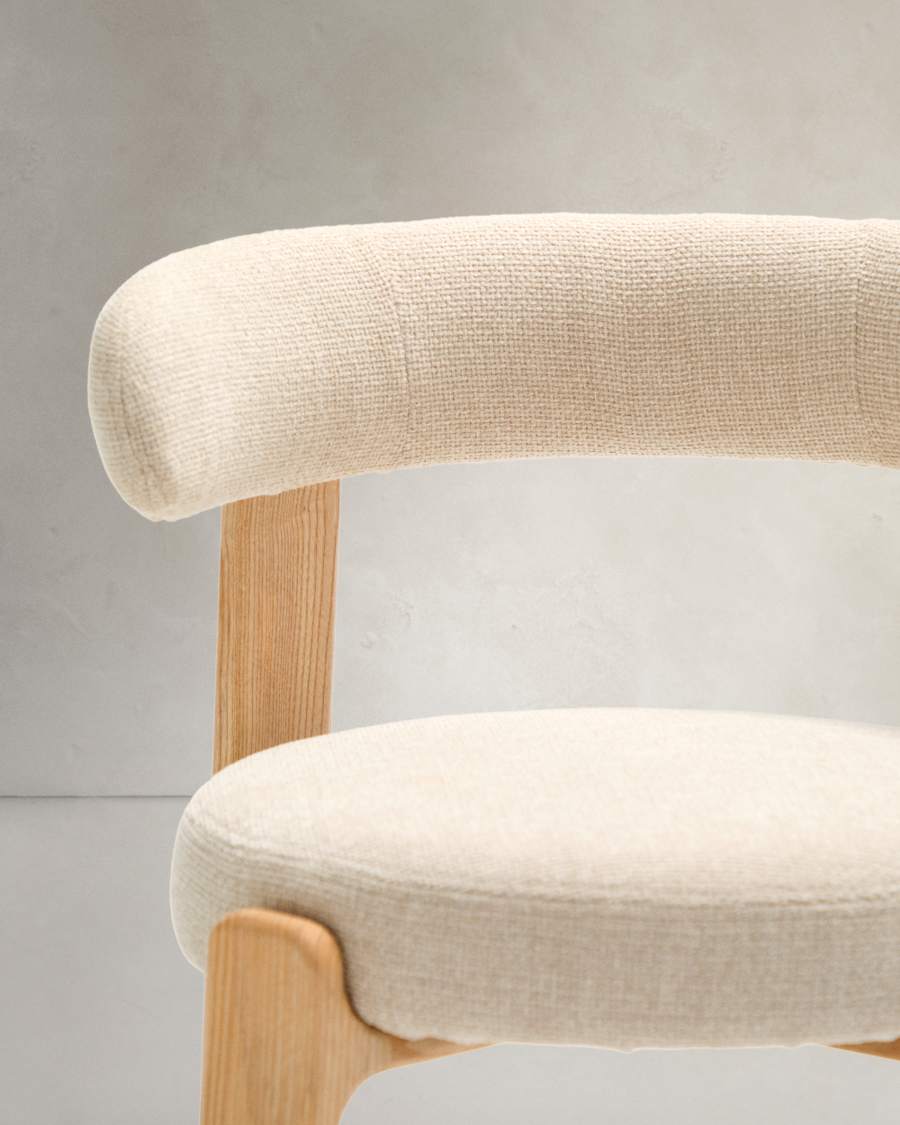 Granite chair in beige chenille and with solid ash wood in a natural tone finish FSC 100%