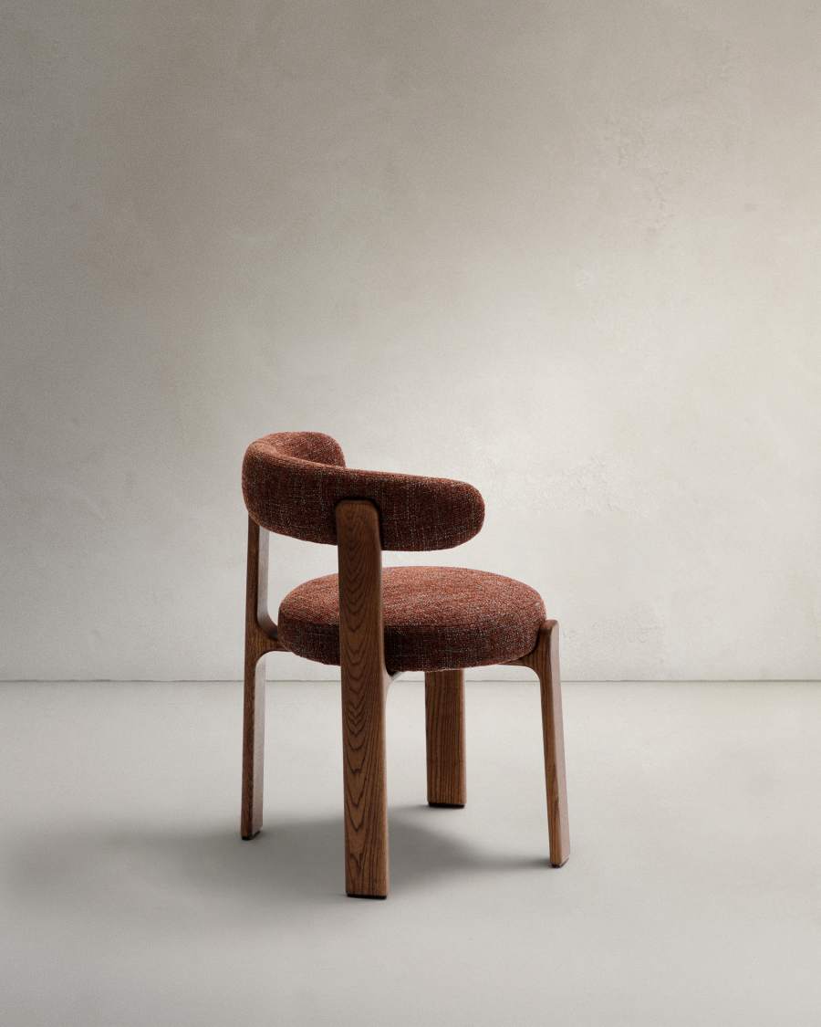 Chaise Granite en tissu chenille marron et bois de frêne finition noyer FSC 100%