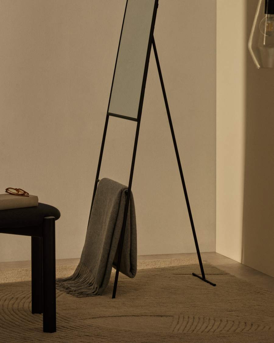 Mirall de peu Norland metall negre 55 x 166 cm