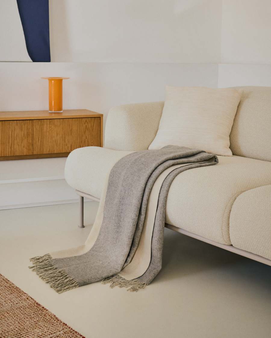 Dakie double-sided blanket blends a grey wool melange and beige, 170 x 130 cm