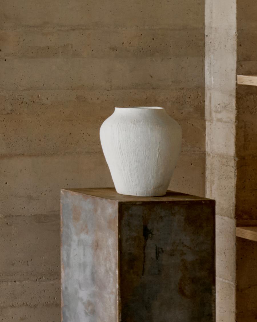 Vase Anse aus weißem Pappmaché 22 cm