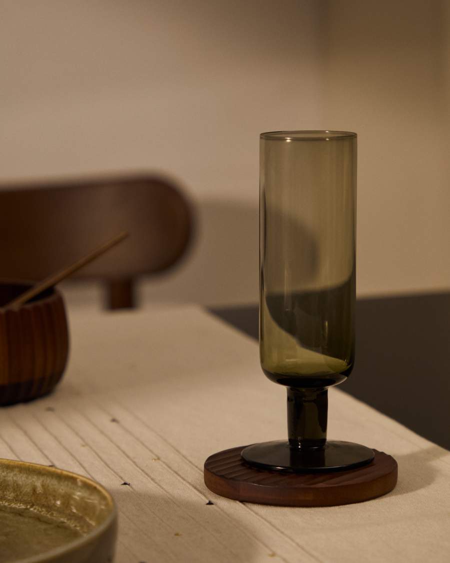 Copa de vi Sauky allargada de vidre verd 19 cl