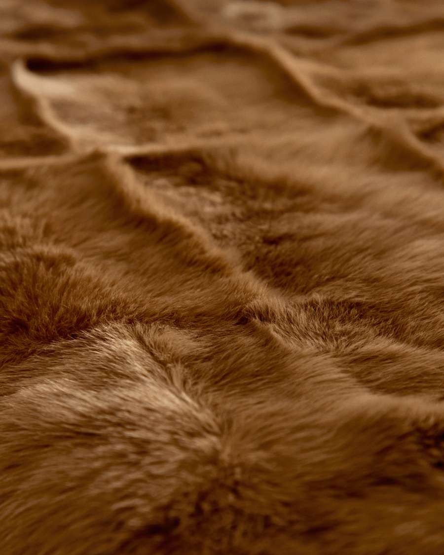 Couverture Katny en cuir marron 130 x 170 cm