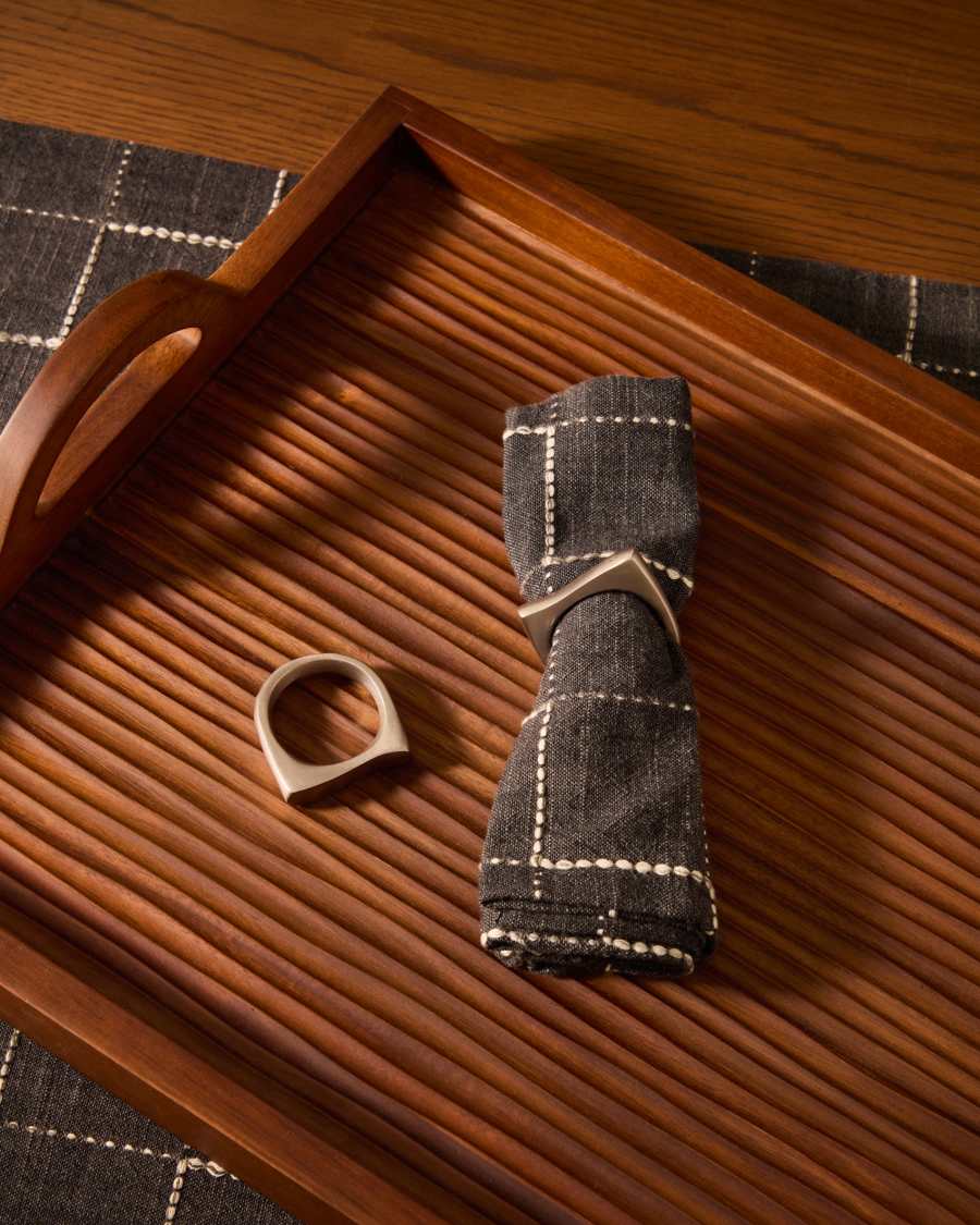 Aruc set of two semi-circular napkin rings in silver-plated stainless steel