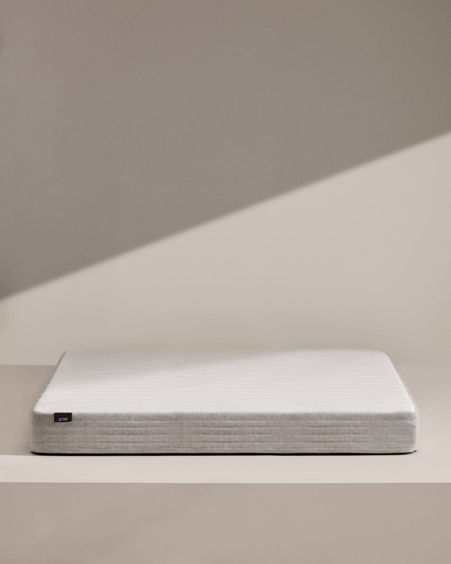 Yoko foam mattress 180 x 200 cm