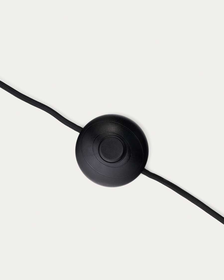 Stehlampe Neuda aus Rattan mit hellem Finish