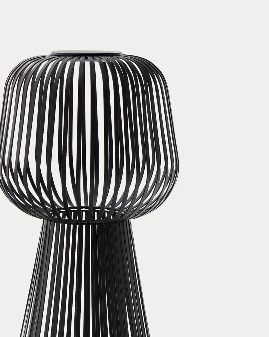 Reiba black metal solar floor lamp