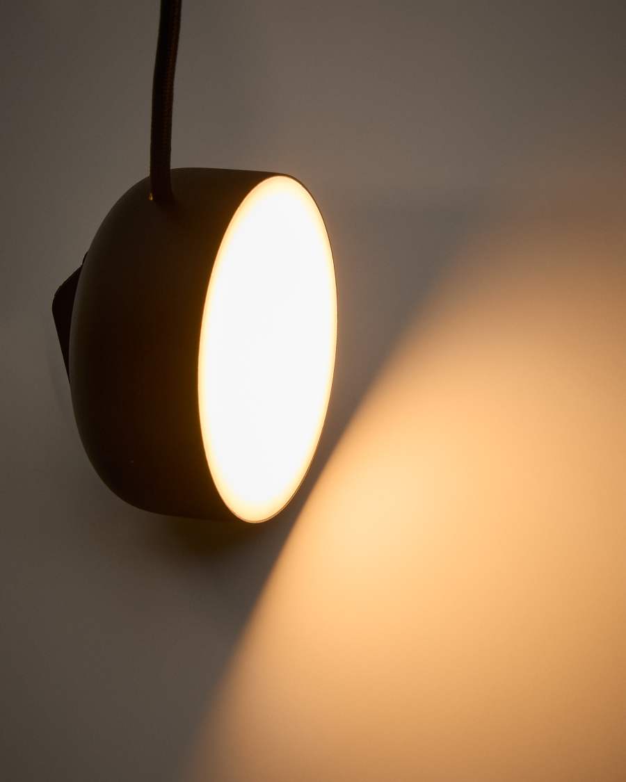 Orey black metal spotlight with UK adaptor