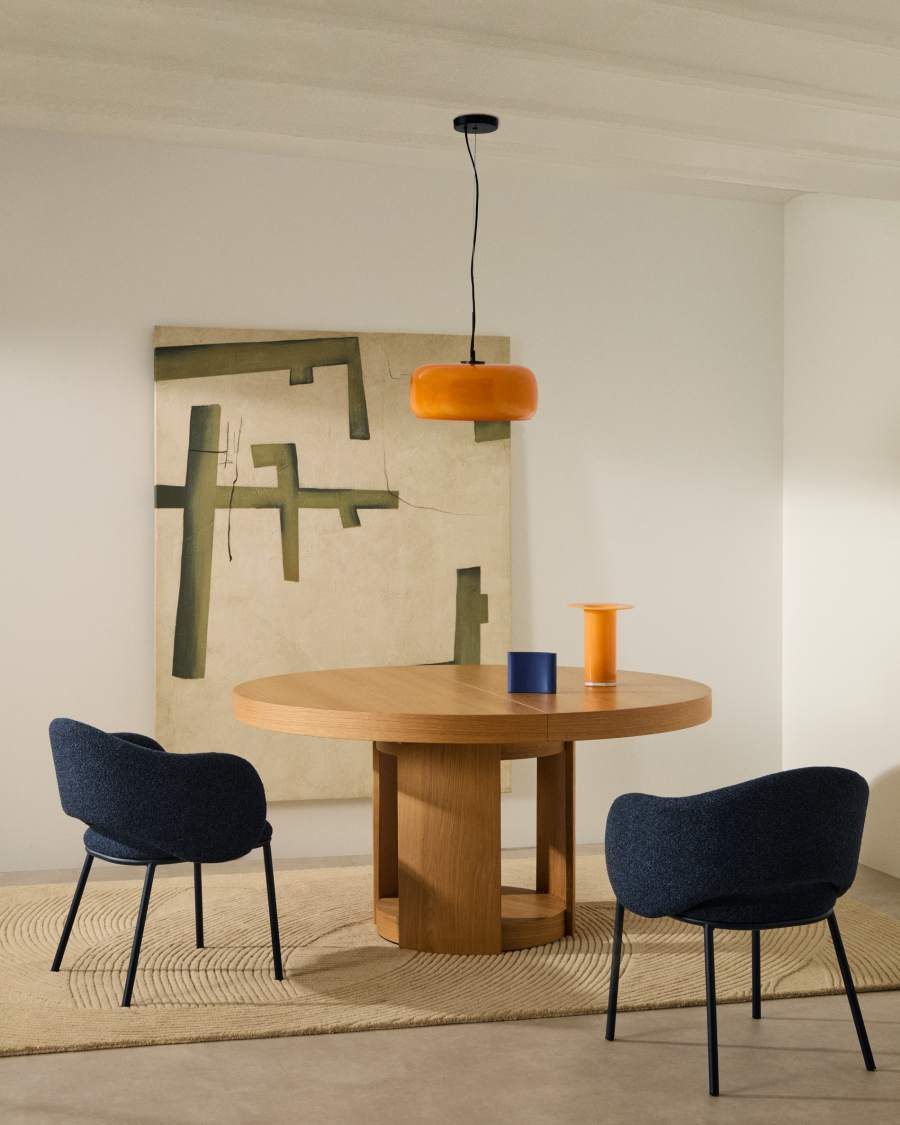 Tavolo rotondo allungabile Artis in legno massiccio e impiallacciatura in rovere FSC 100% 150 (200) x 80 cm