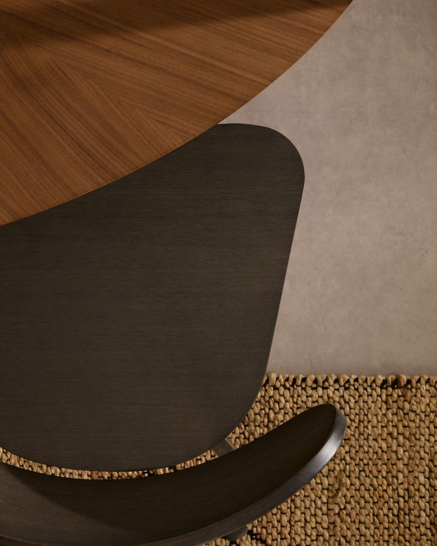 Sedia Safina in impiallacciatura di frassino e massello di caucciù