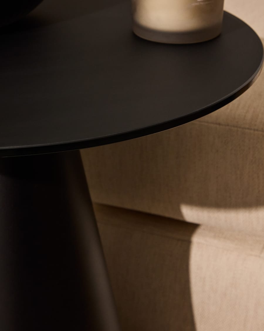 Wilshire tempered glass and metal side table with a black finish, Ø 50 cm