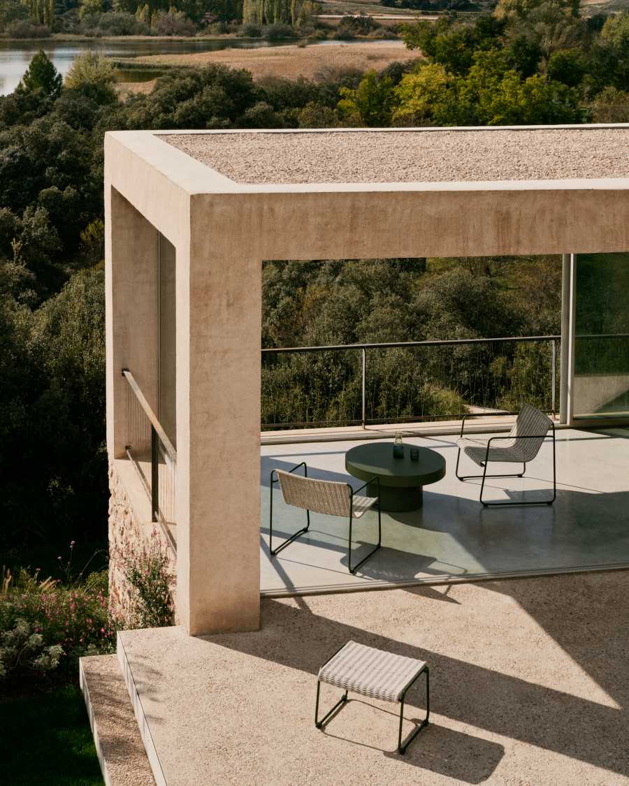 Maurina voetenbankje in groen gegalvaniseerd staal en ecru/grijs touw 58 x 52,5 cm