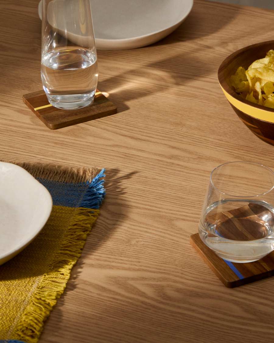 Zairin set of 4 coasters in 100% FSC acacia wood and multicolored metal