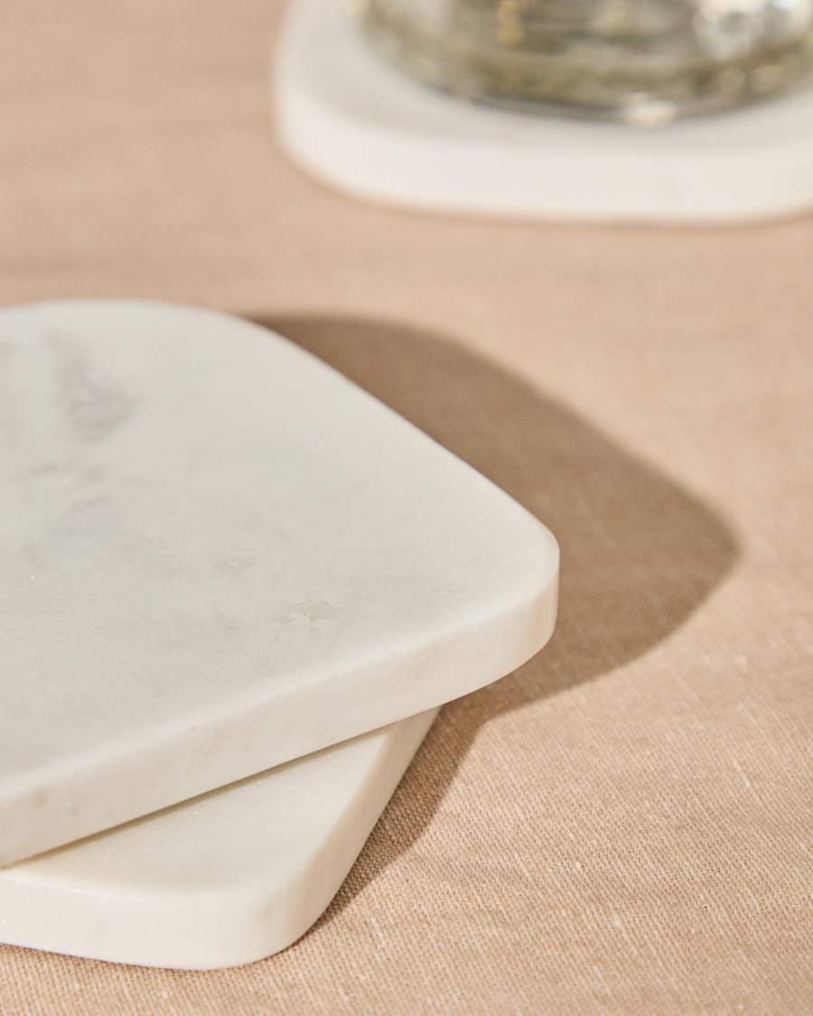 Zera set of 4 white marble coasters