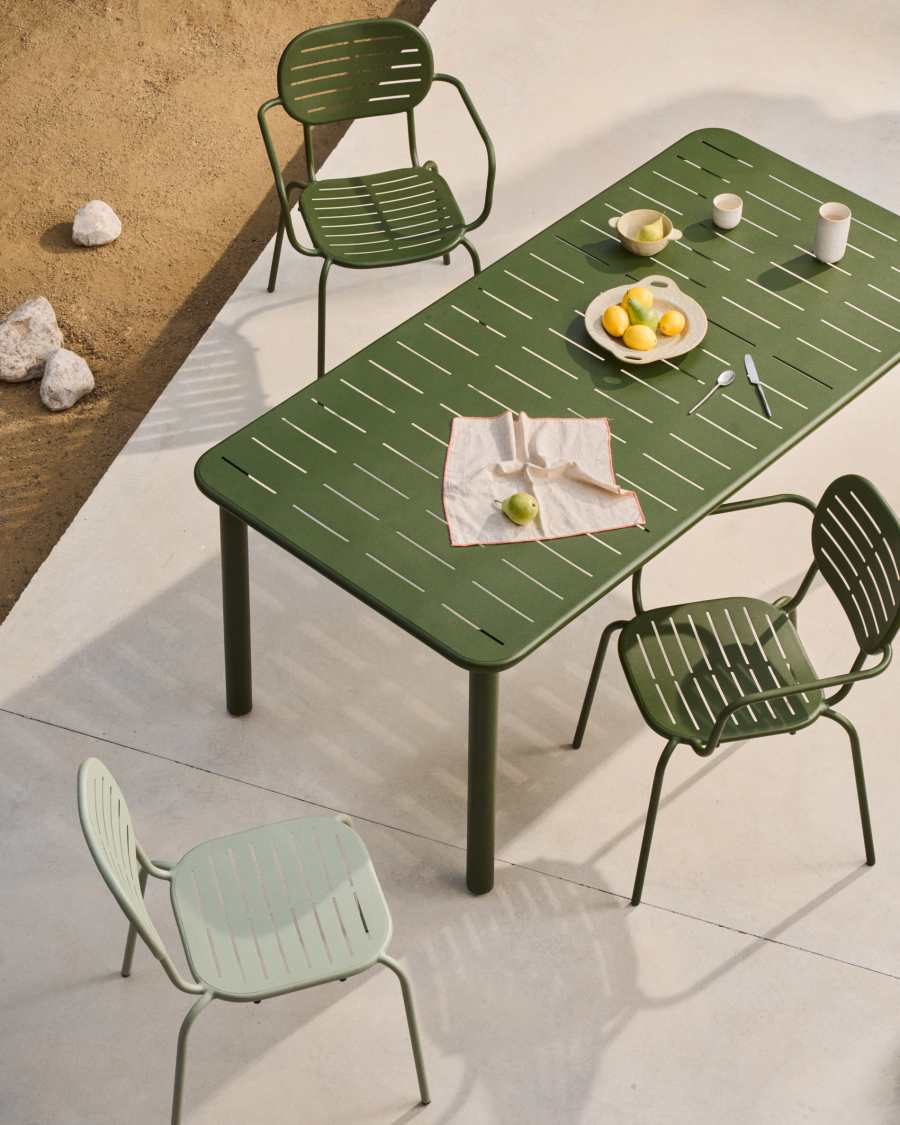 Brai outdoor table in green galvanised steel 180 x 90cm