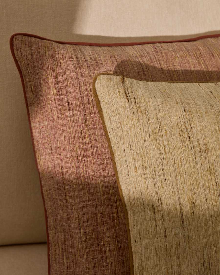 Aleos pink cushion cover in melange fabric with contrasting trim 45 x 45cm