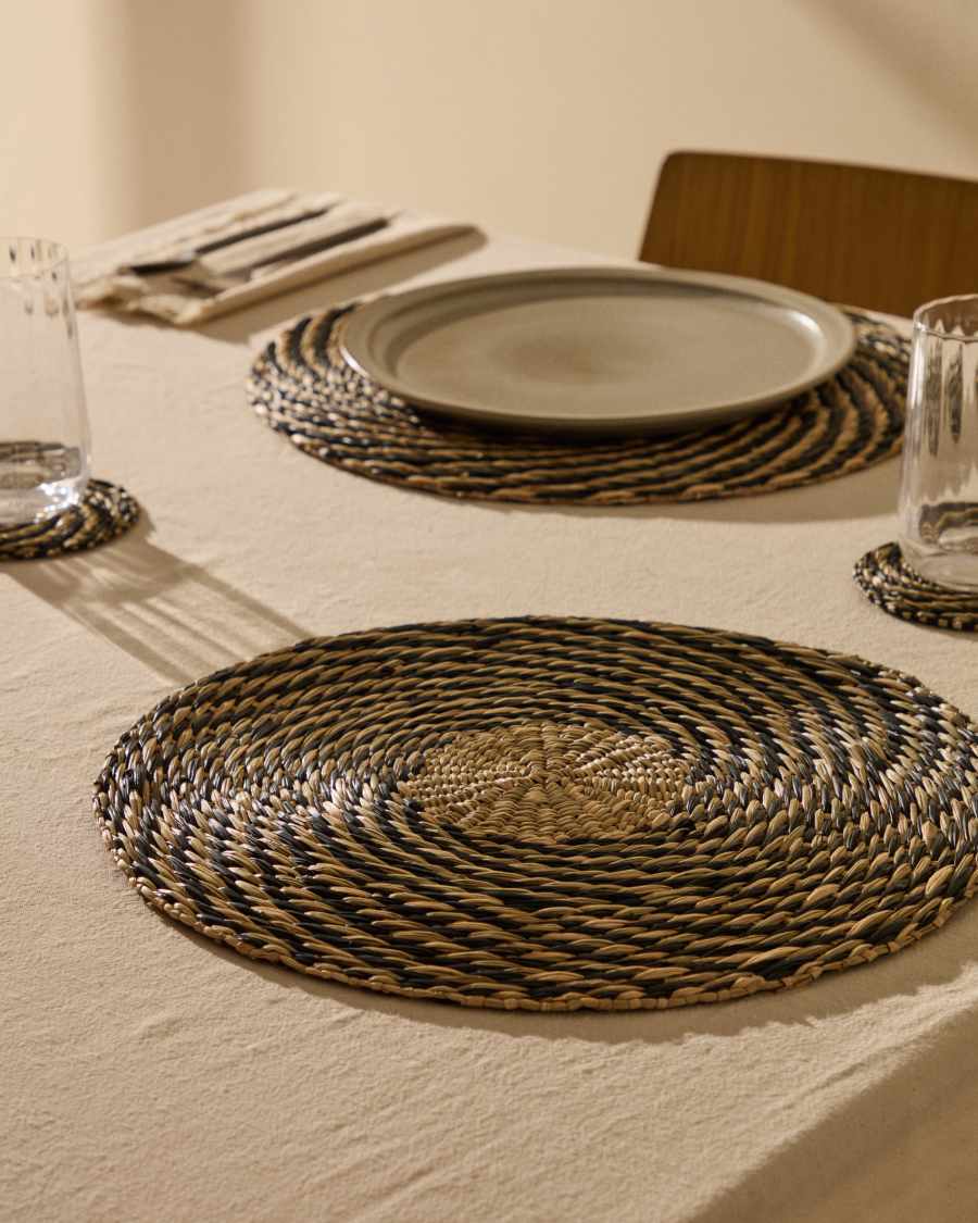 Conjunt Zerim de 2 estovalles individuals de seagrass negre Ø38 cm