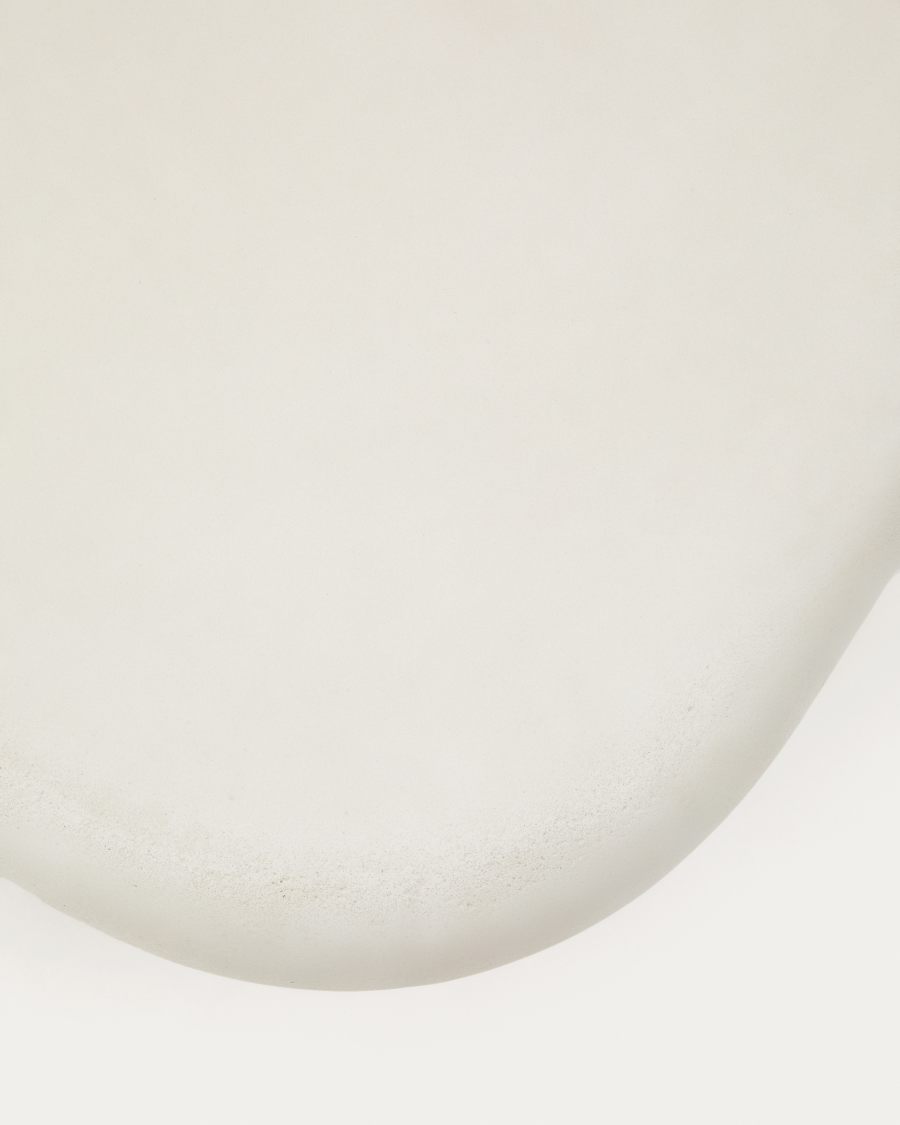 Couchtisch Labra aus Zement und Akazienholz 140 x 70 cm