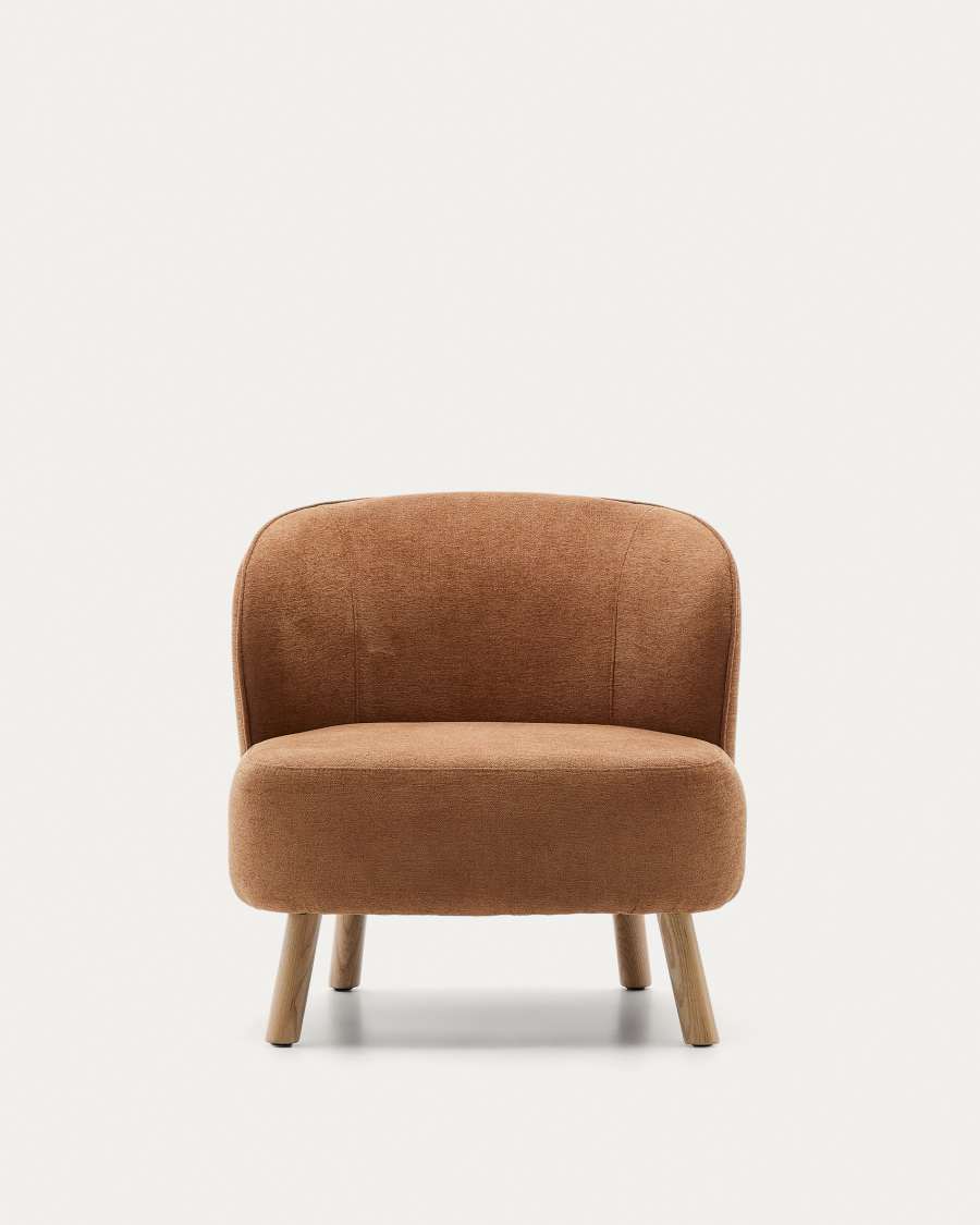 Butaca Ulit de xenilla terracota i potes de fusta massissa faig acabat natural