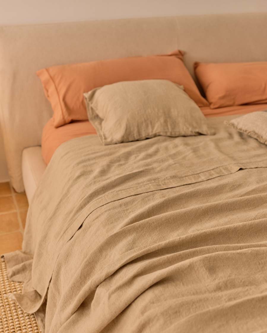 Tagesdecke Tandi aus 100 % Leinen in Beige für 150/160-cm-Betten