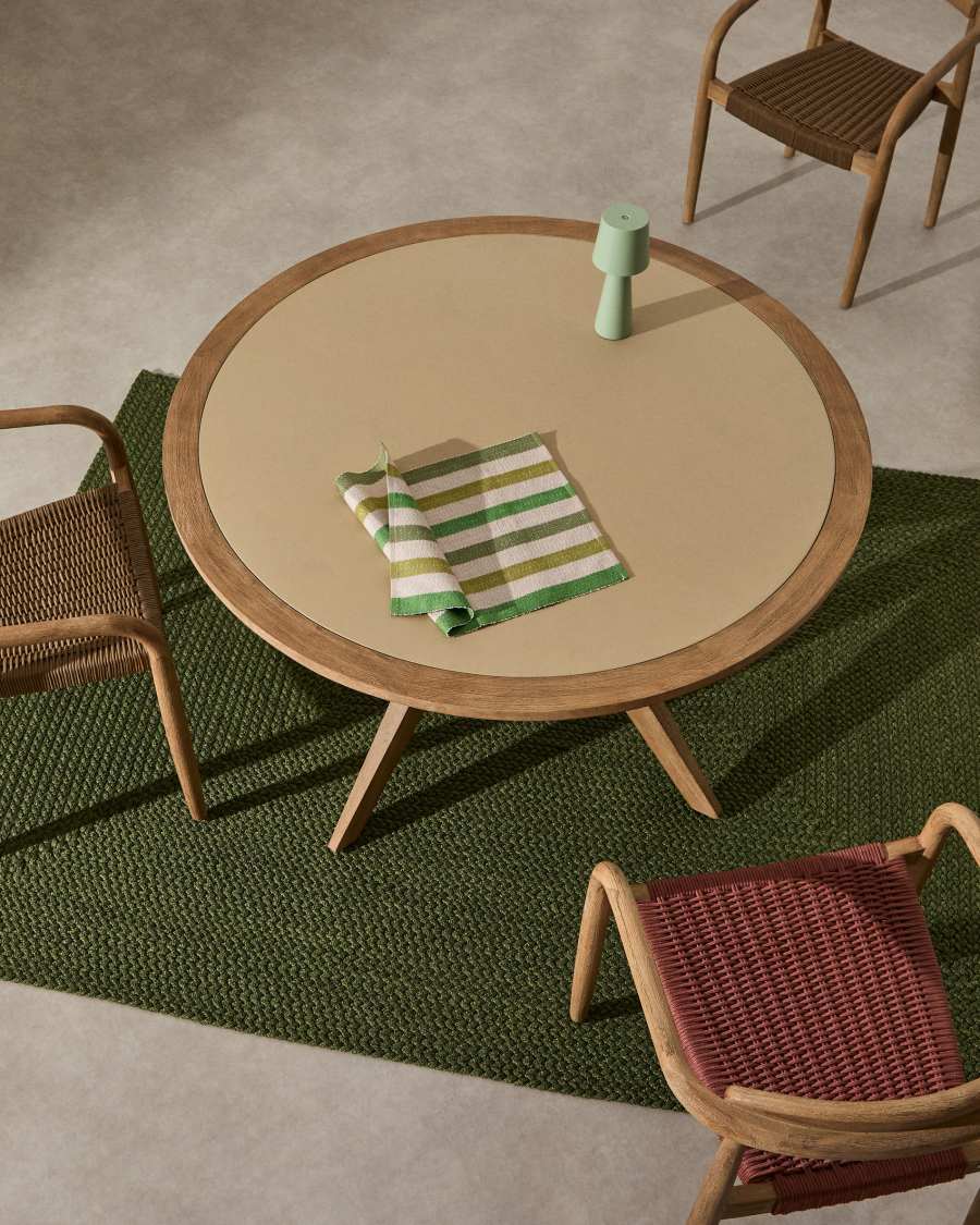 Julieta ronde tafel in beige polybeton en massief acaciahout Ø 120 cm FSC 100%