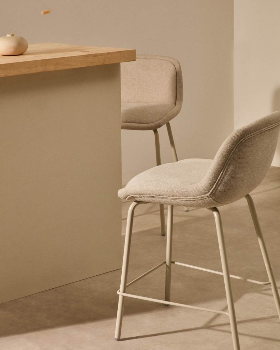 Aimin stool in beige chenille fabric with steel legs in a beige paint finish 65 cm FSC Mix Credit