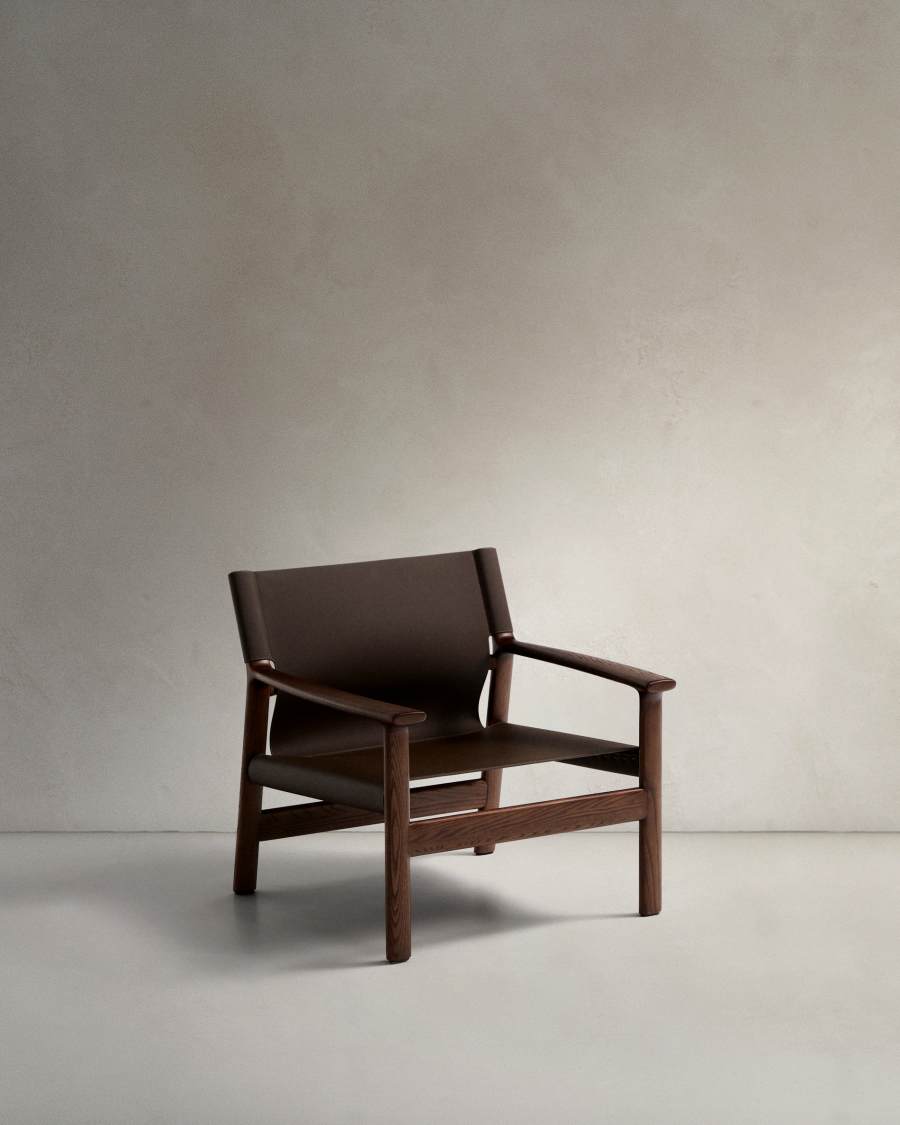 Jan armchair made of dark brown recycled leather fibres and FSC 100% solid ash wood with walnut-coloured finish