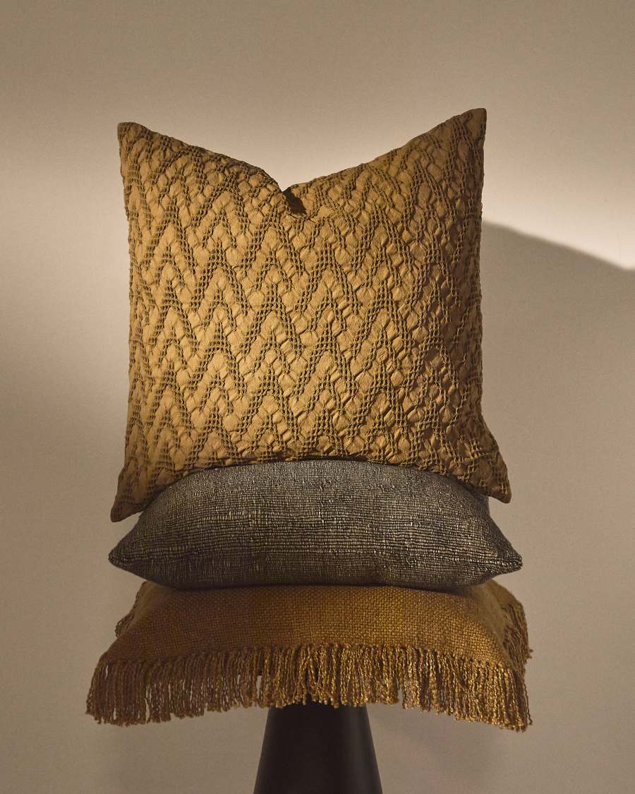 Isel mosterkleurige kussenhoes van chenille met franjes 50 x 50 cm