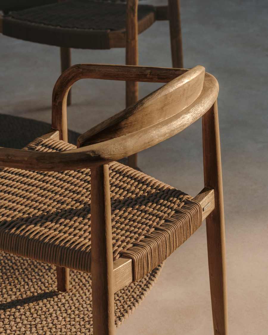 Nina stoel in massief acaciahout en beige touw FSC 100%