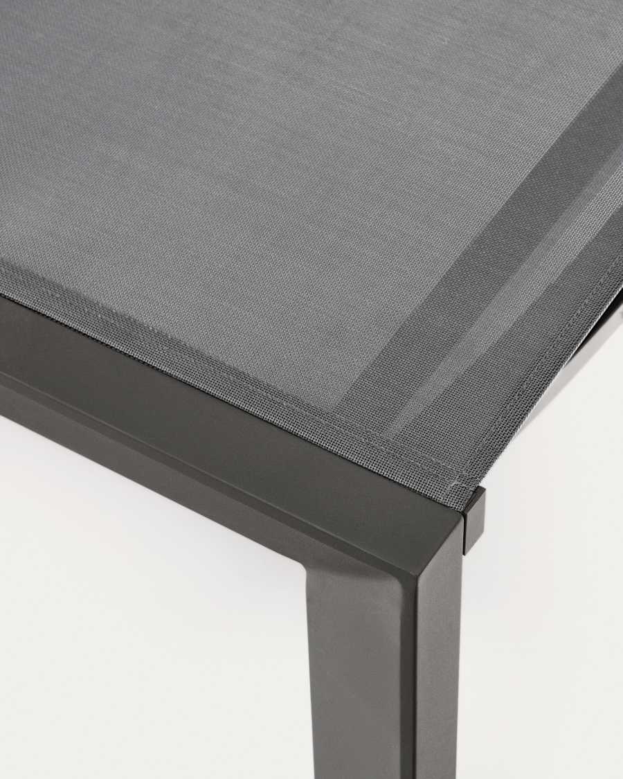 Canutells aluminum sun lounger with dark grey finish