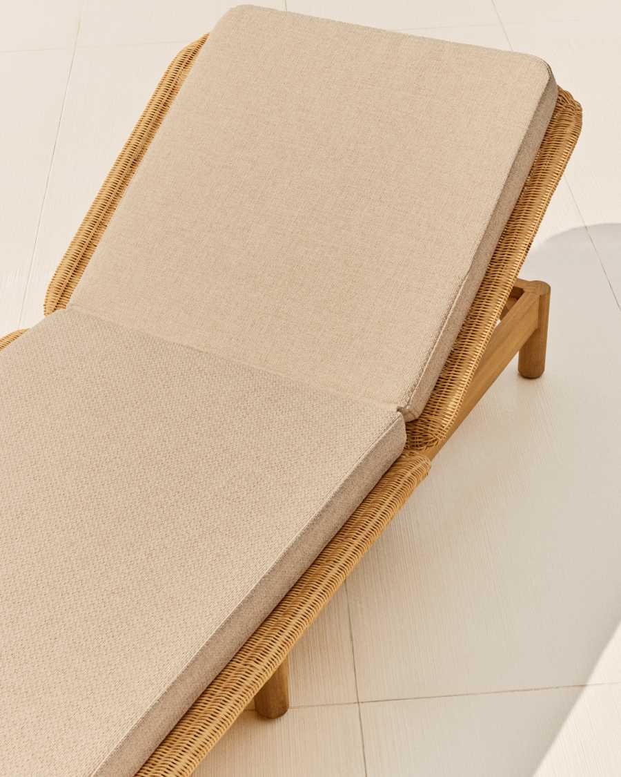 Galea sun lounger in FSC 100% solid teak wood and synthetic rattan