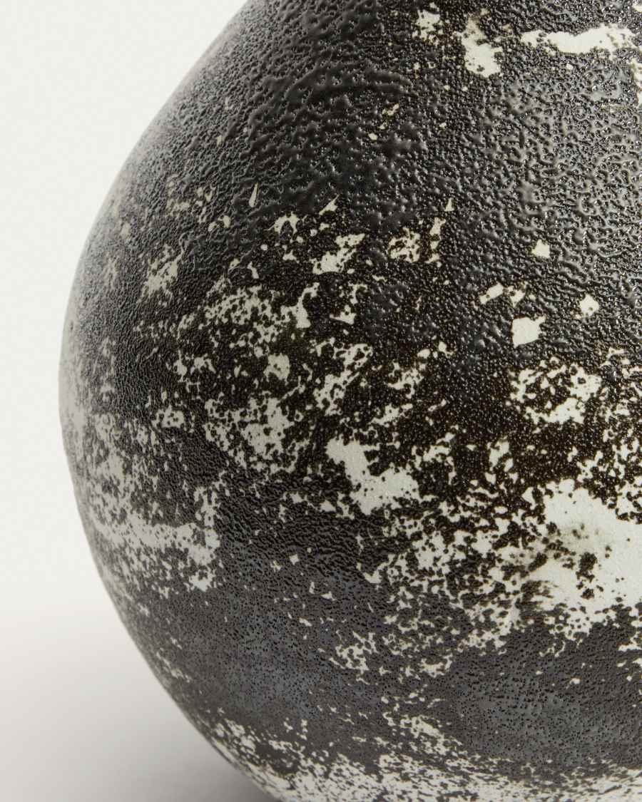 Orelin ceramic vase in black and white 30 cm