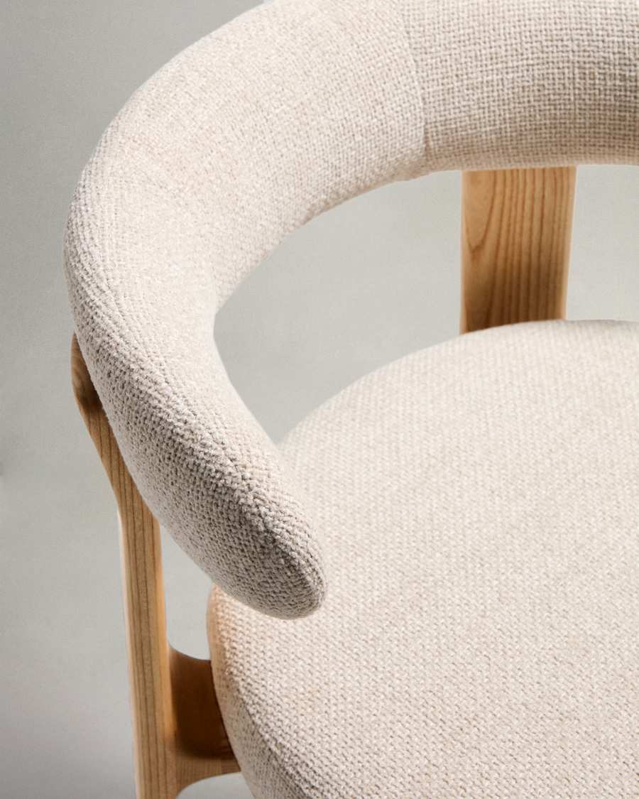 Granite fire-retardant stool with backrest in beige chenille and solid ash wood with natural-coloured finish FSC 100% 75cm