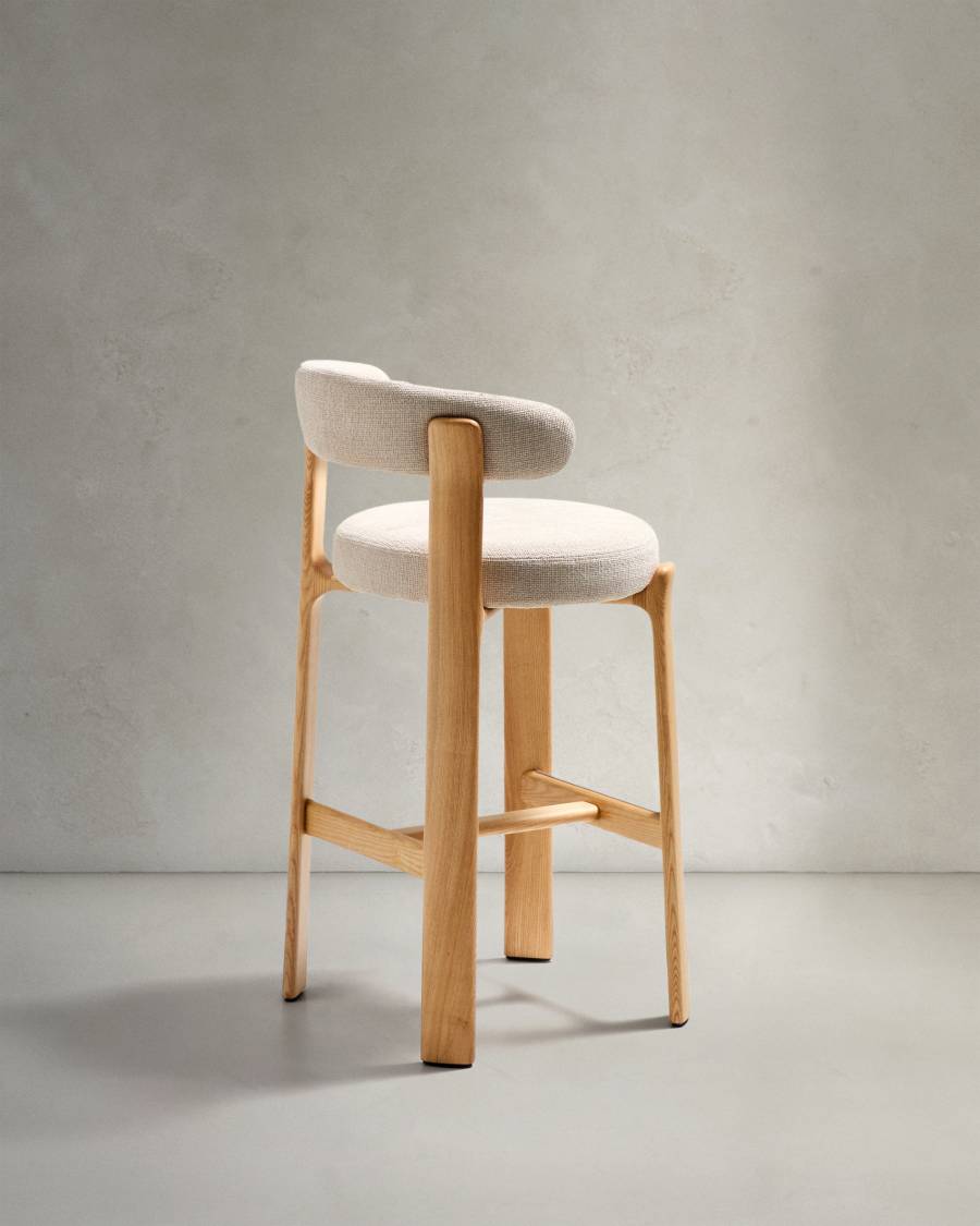 Granite fire-retardant stool with backrest in beige chenille and solid ash wood with natural-coloured finish FSC 100% 75cm