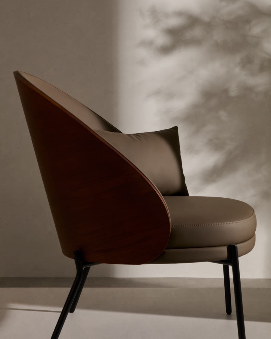 Eamy armchair in brown faux leather, ash veneer with walnut and black metal finish