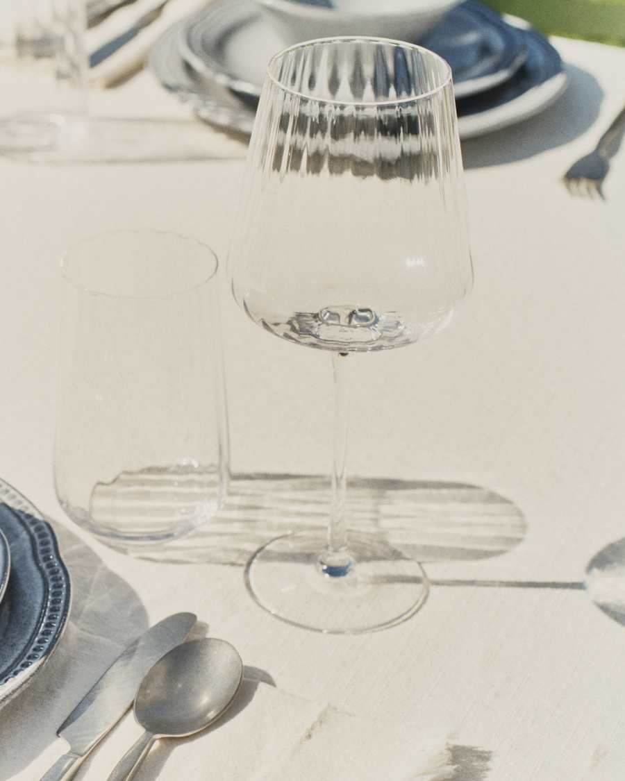 Verre à vin Mimba en verre transparent 74 cl