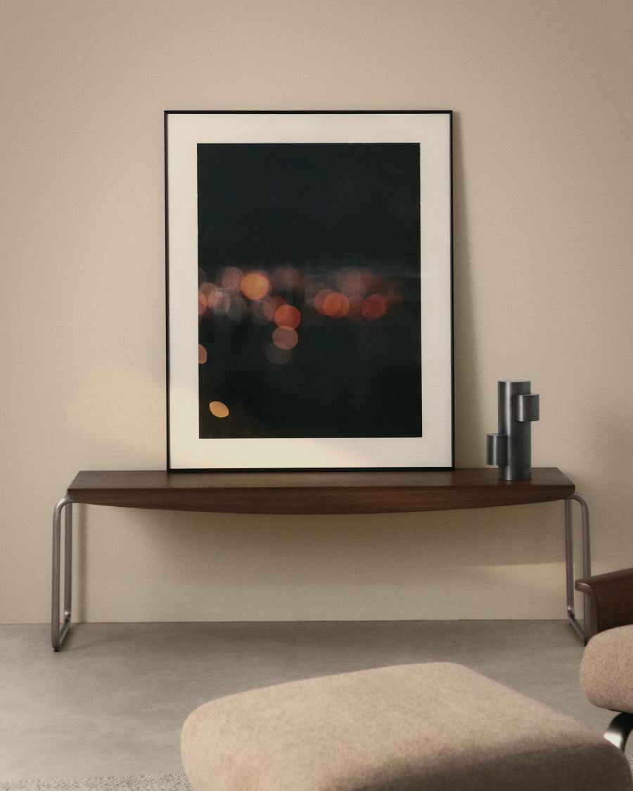 Bank Tarsel aus Nussbaumfurnier mit Gestell aus gebürstetem Edelstahl 142 cm