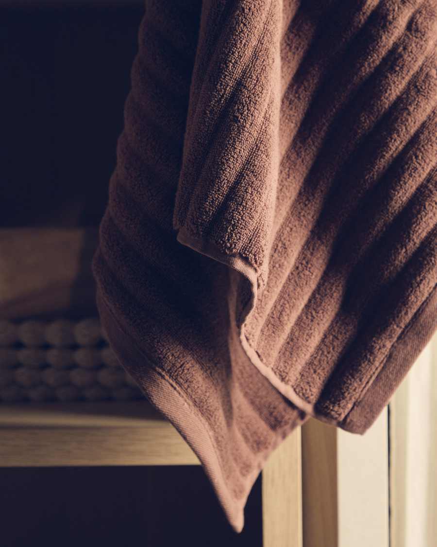 Asciugamano Navira 100% cotone marrone scuro 50 x 90 cm