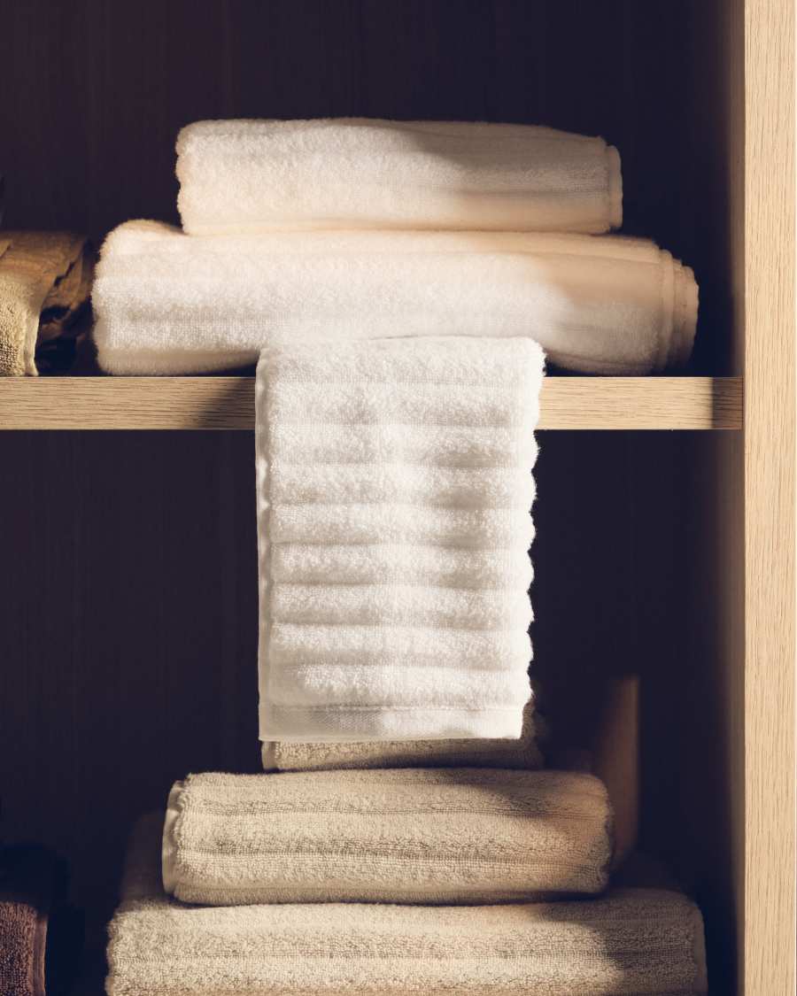 Navira 100% cotton white face towel 30 x 50cm