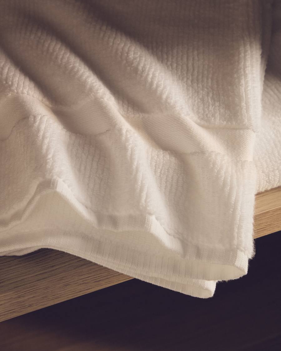 Olvira 100% cotton white jacquard hand towel 50 x 90cm