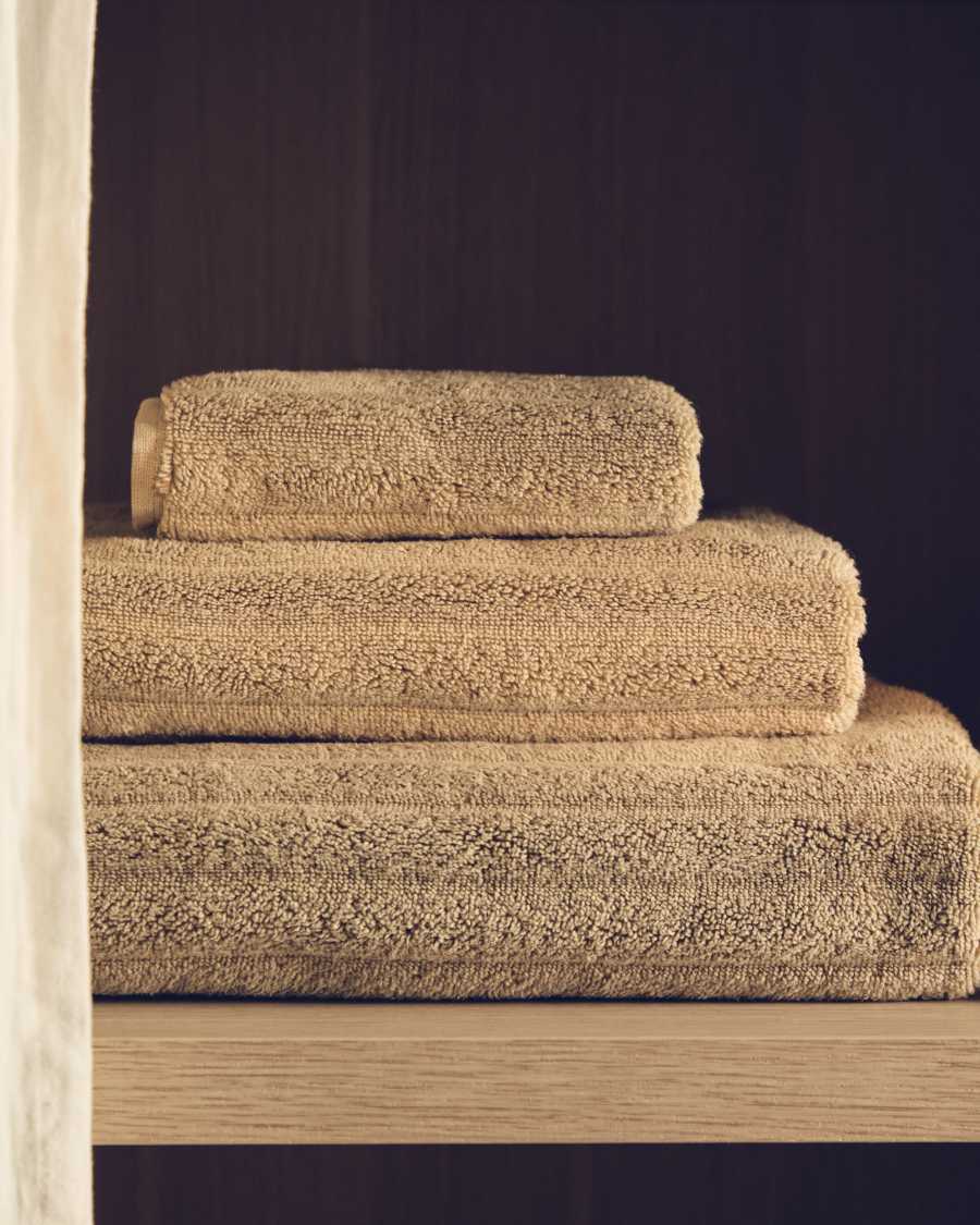 Navira 100% cotton light green face towel 30 x 50cm