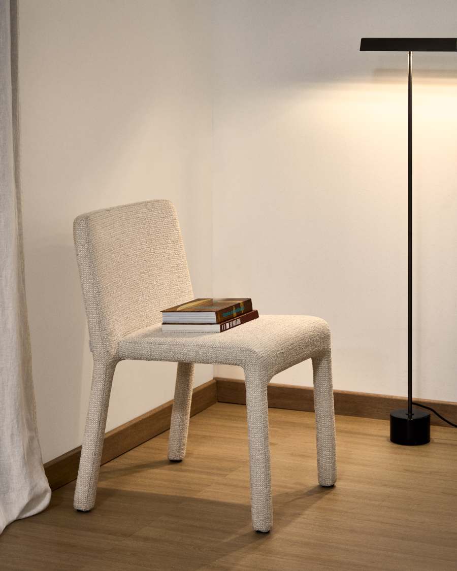 Στιβαζόμενη καρέκλα Loria σε μπεζ chenille FSC 100%