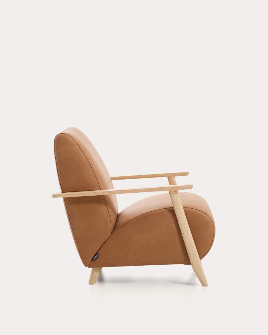 Meghan armchair in brown leather and solid ash wood with natural-coloured finish FSC Mix Credit