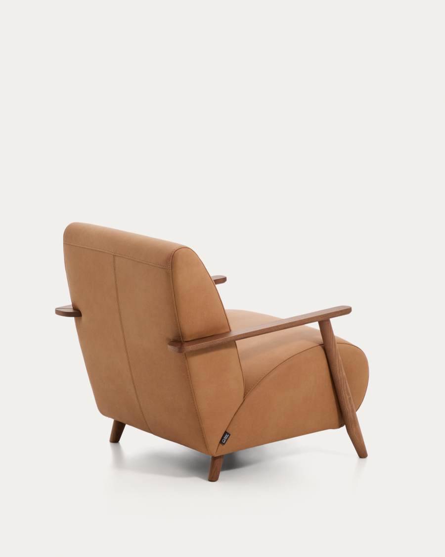 Meghan armchair in brown leather and solid ash wood with walnut-coloured finish FSC Mix Credit