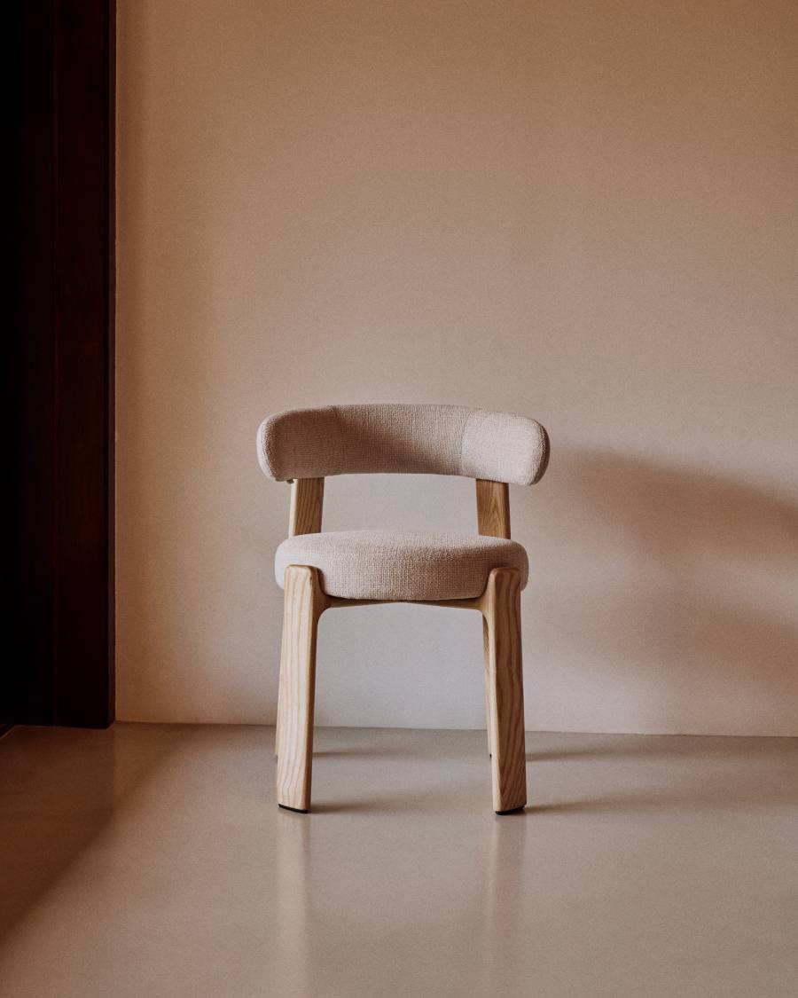 Granite chair in beige chenille and with solid ash wood in a natural tone finish FSC 100%