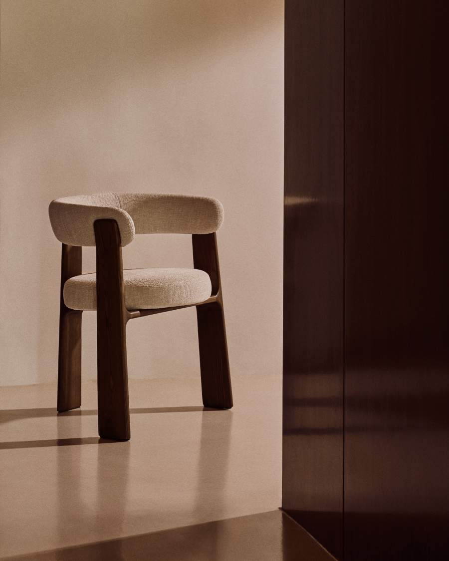 Granite fire-retardant chair (3 legs) in beige chenille and solid ash wood with walnut-coloured finish FSC 100%